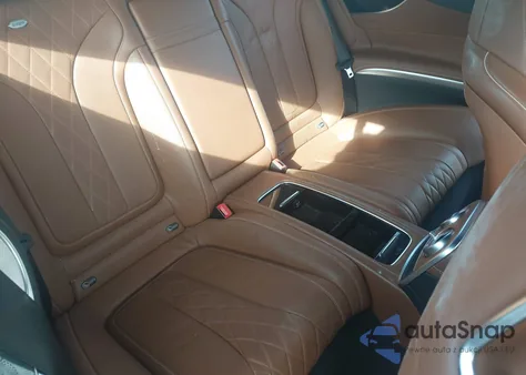 2015 Mercedes-Benz S 550 4Matic z USA, uszkodzony, nr VIN WDDXJ8FB1FA008314